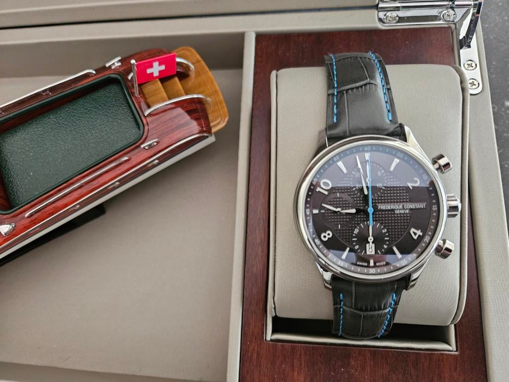 Frederique Constant Chrono Runabout, Montre-bracelet, Autres marques, Cuir, Enlèvement