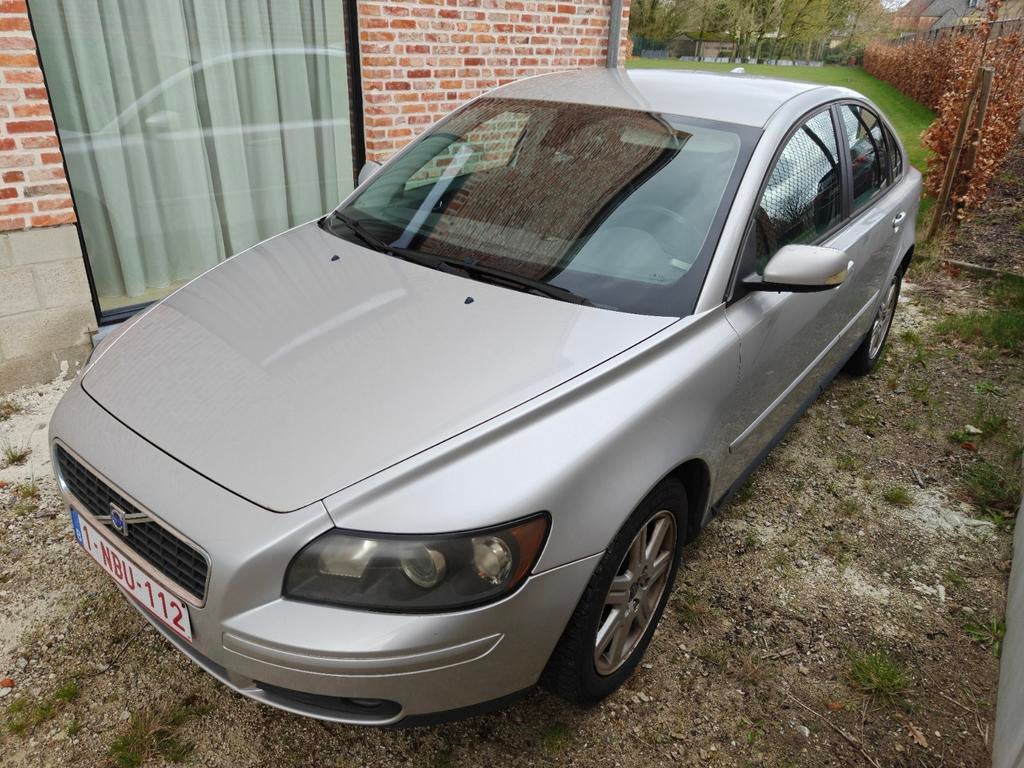 Volvo S40 Momentum, Autos, 100 kW, Argent ou Gris, 5 portes, S40