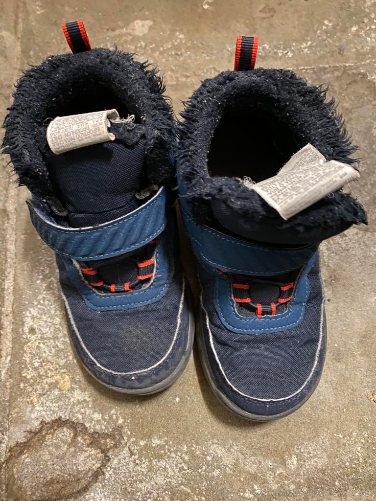 Chaussures de marche, Bottes, Croques pr enfant (5€ / paire), Enfants & Bébés, Vêtements enfant | Chaussures & Chaussettes, Utilisé