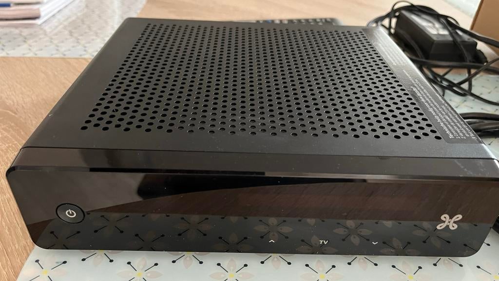 Proximus TV-decoder V5 Cisco 116 – cpl., zeer goede staat, Ophalen of Verzenden, Zo goed als nieuw, Decoder