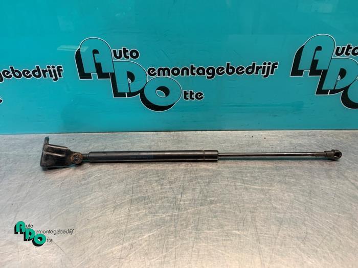 Gasdemper Motorkap links van een Ford Galaxy, Auto-onderdelen, Gebruikt, -, -, Ophalen of Verzenden