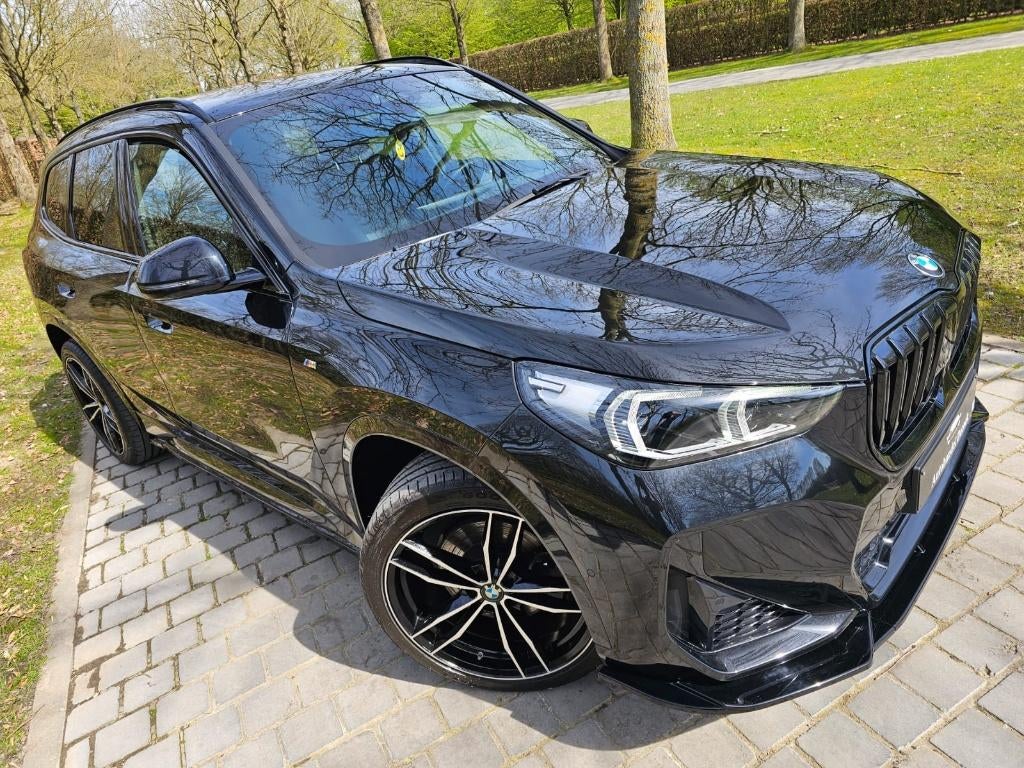 Bmw x1 Sdrive 20i M sports | 20 pouces | REMORQUAGE | CAMÉRA, Autos, Achat, 1800 kg, Euro 6, Entreprise