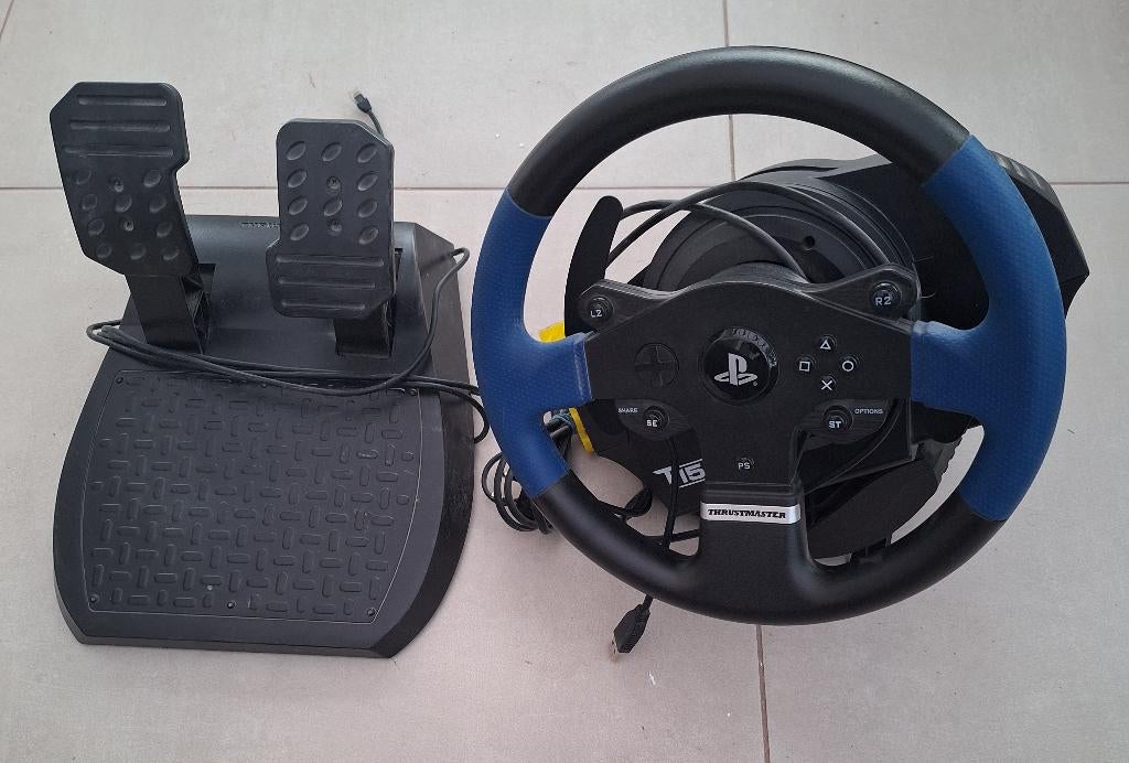 Volant Thrusmaster T150, Enlèvement, Comme neuf, Volant ou Pédales, PlayStation 3