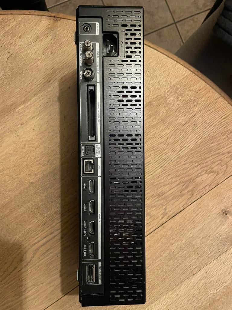 Samsung one connect box soc1007T, Enlèvement ou Envoi, Comme neuf