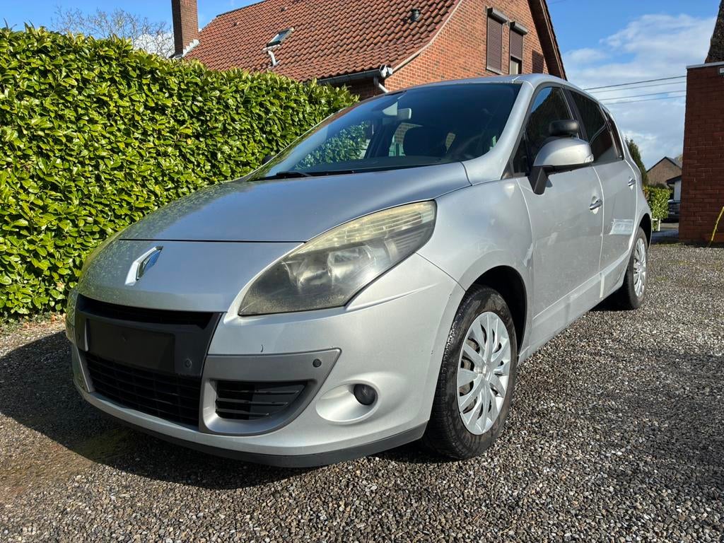 Renault scenic 1.5 dci automatique, Auto's, Automaat, Euro 5, Bedrijf, Diesel