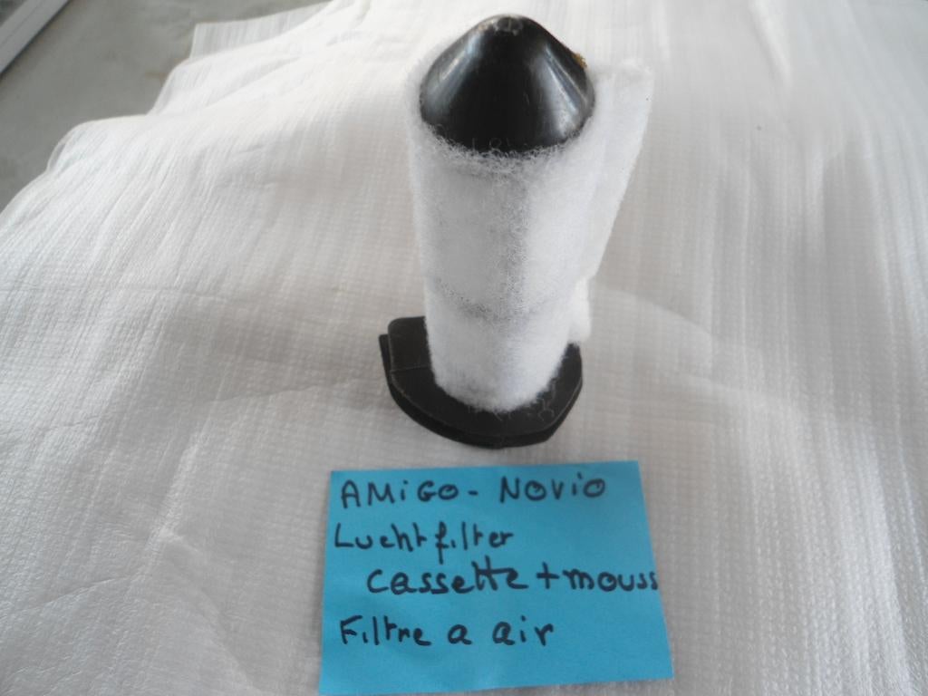 Honda amigo novio : luchtfilter behuizing met element, Fietsen en Brommers, Ophalen, Zo goed als nieuw, Carburateur, Overige merken