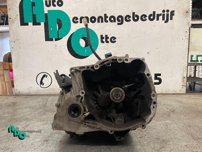 Versnellingsbak van een Renault Clio (Clio 3 06-), Gebruikt, -, Renault, -
