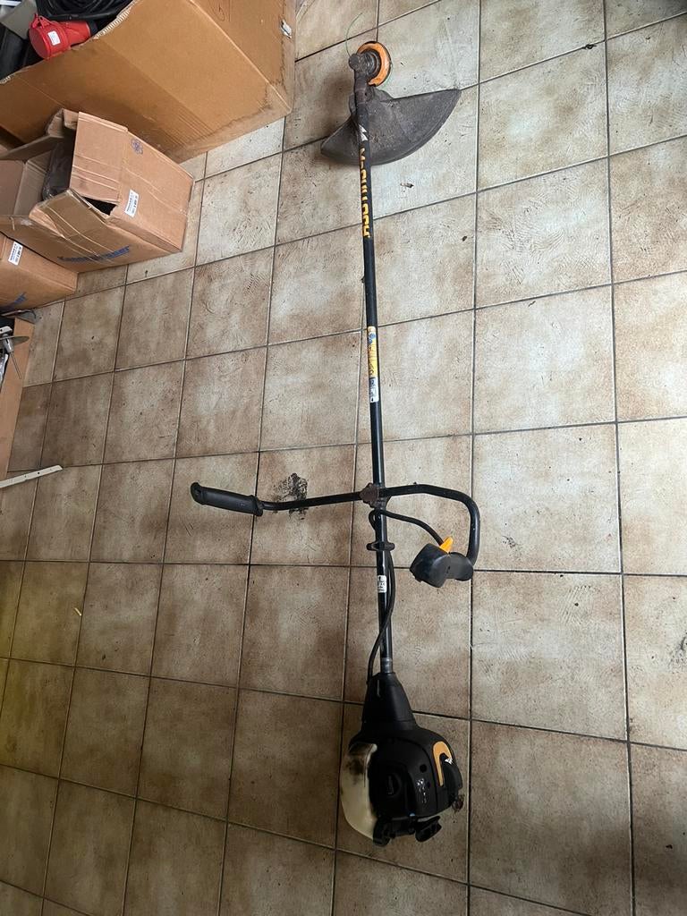 Grastrimmer benzine, Tuin en Terras, Ophalen, Zo goed als nieuw, Benzine