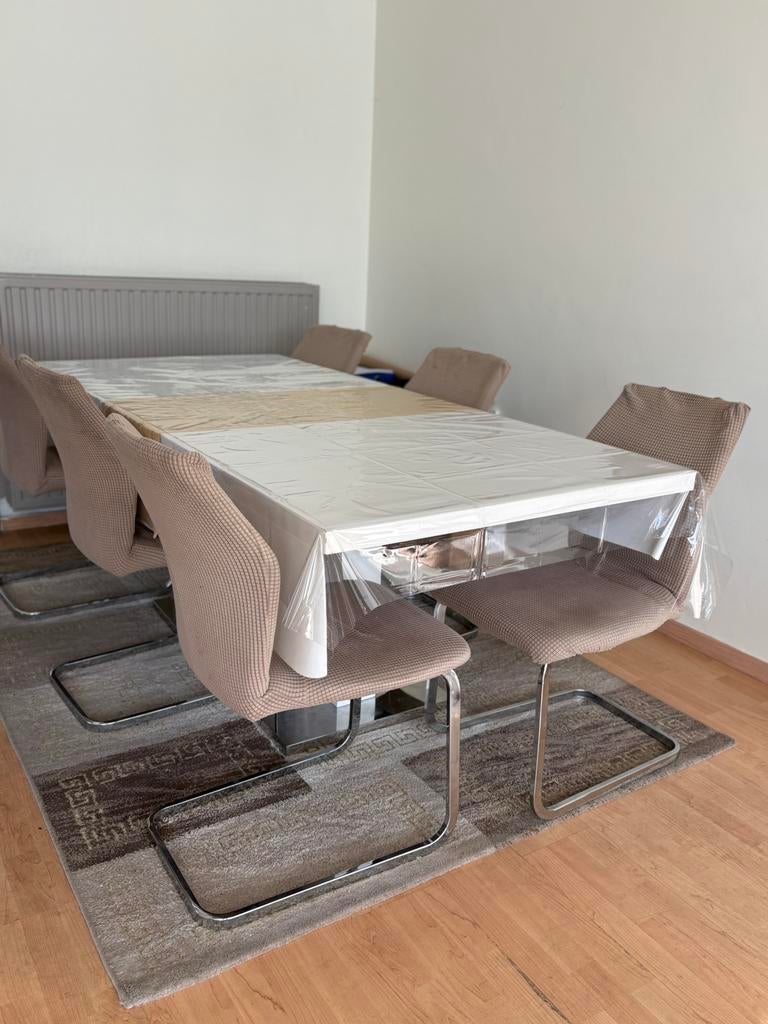 Ikea eettafel, Huis en Inrichting, Complete eetkamers, Ophalen, Zo goed als nieuw