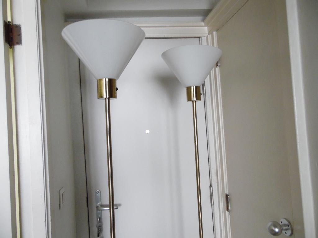 2   LAMPADAIRES        FLUGBO       IKEA, Maison & Meubles, Verre, Comme neuf, Moderne, 150 à 200 cm