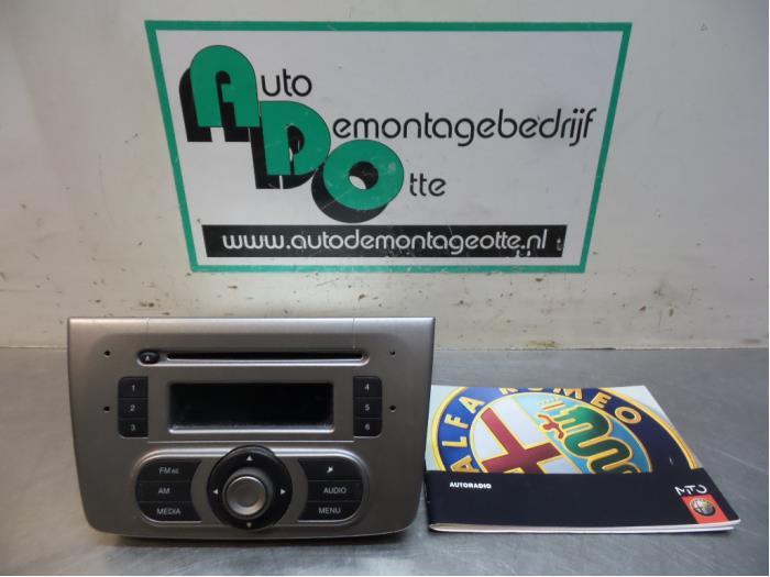Radio/Lecteur CD d'un Alfa Romeo Mito, -, 3 mois de garantie, Utilisé, Alfa Romeo