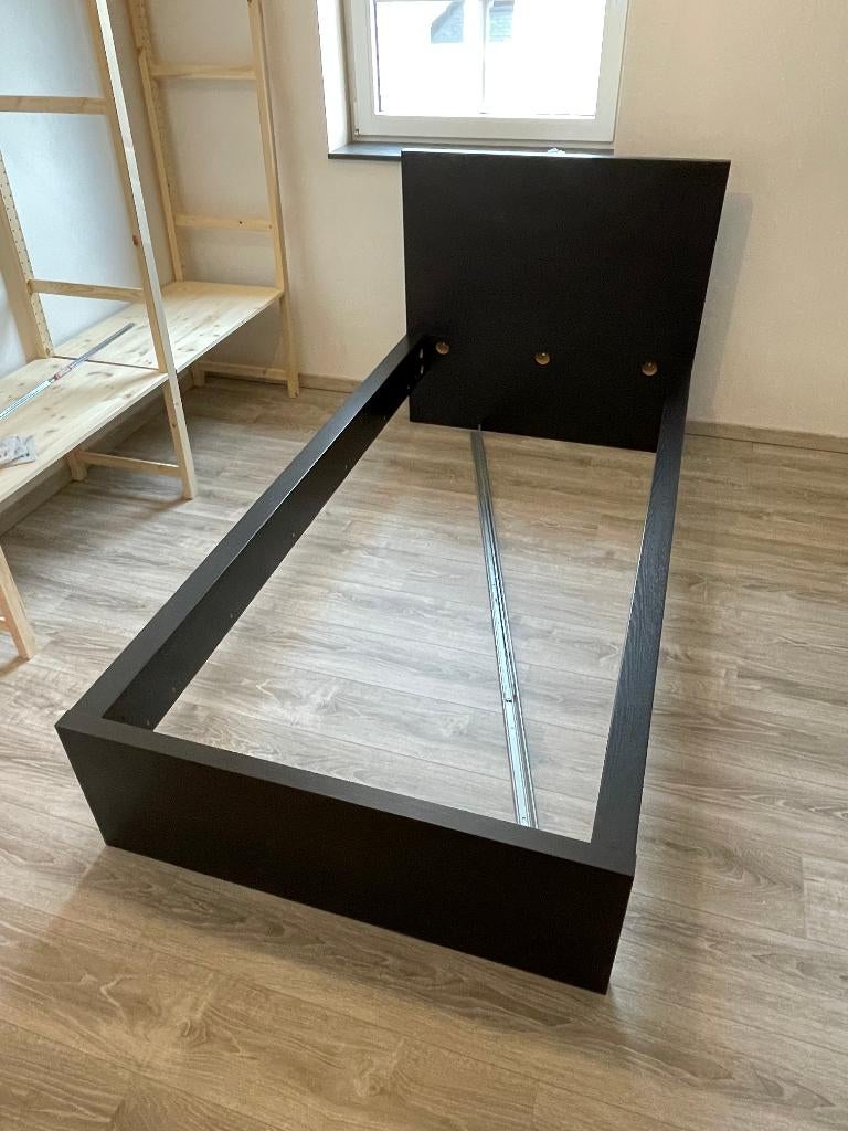 Eenpersoonsbed Malm, Huis en Inrichting, Ophalen