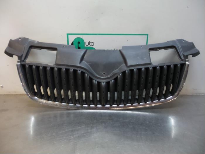 Calandre d'un Skoda Roomster (Roomster 06-), Autos : Pièces & Accessoires, -, 3 mois de garantie, Utilisé, -