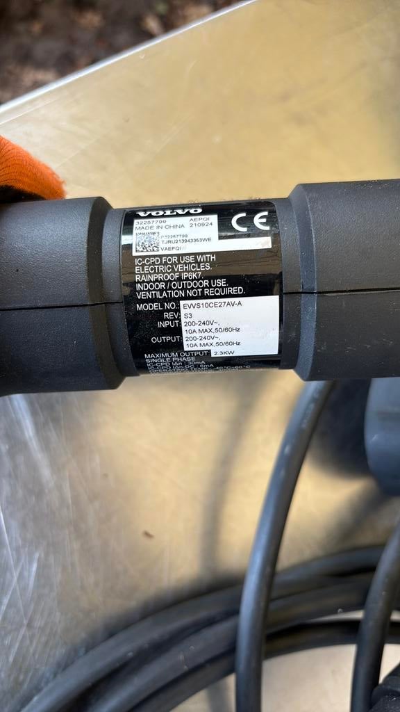 230v lader - volvo, Auto diversen, Laadpalen, Ophalen of Verzenden, Zo goed als nieuw, Laadkabel
