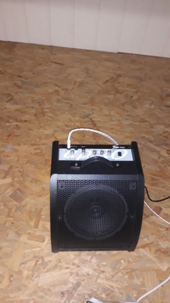 Nieuwe elektronische batterijversterker, Muziek en Instrumenten, Drumstellen en Slagwerk, Zo goed als nieuw, Ophalen