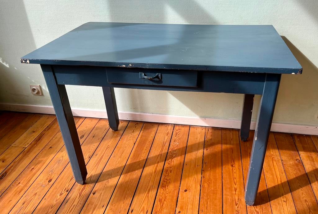 Petite table en bois ancienne, Enlèvement