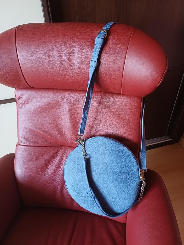 Sac en cuir bleu avec 2 bandoulières la marque Nathan-Baume, Bleu