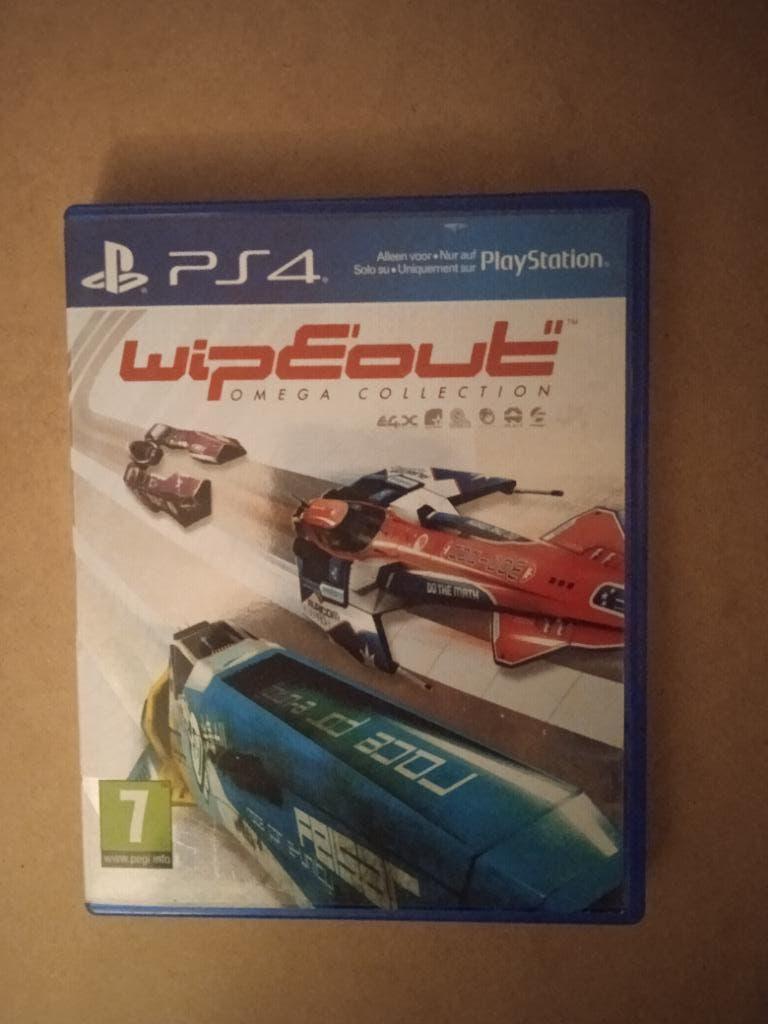 Wipeout Omega Collection PS4, Ophalen, Gebruikt, Racen en Vliegen, 2 spelers