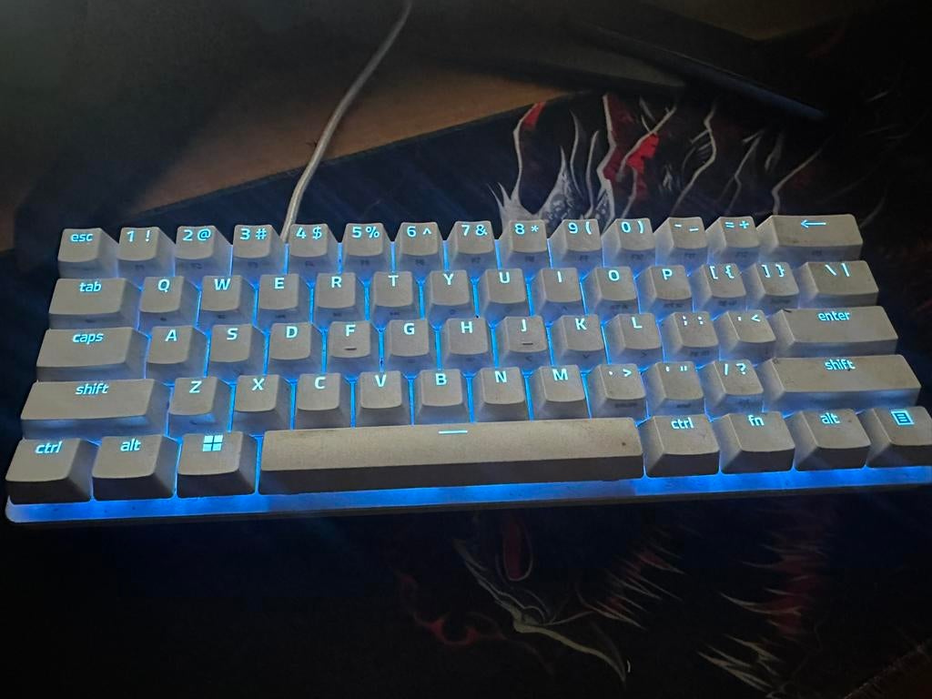 Razer huntsman mini, Computers en Software, Toetsenborden, Ophalen, Zo goed als nieuw