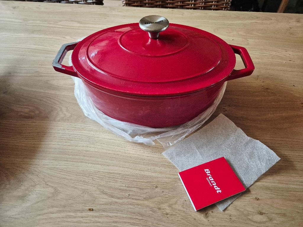Brandt New gietijzeren ovenschotel/braadpan, Huis en Inrichting, Keuken | Potten en Pannen, Nieuw, Kookpan of Snelkookpan, Gietijzer