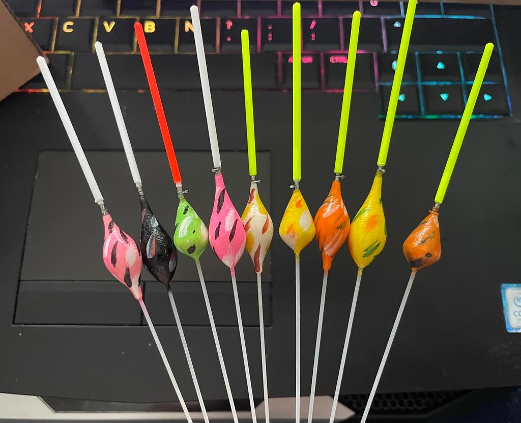 Flotteurs neuf 10 coupeur antenne différentes, Enlèvement ou Envoi, Comme neuf