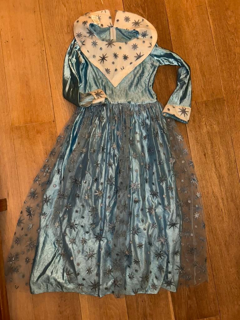 Elsa jurk 10 jaar, Kinderen en Baby's, Carnavalskleding en Verkleedspullen, Ophalen of Verzenden, Gebruikt, 134 t/m 140, Meisje