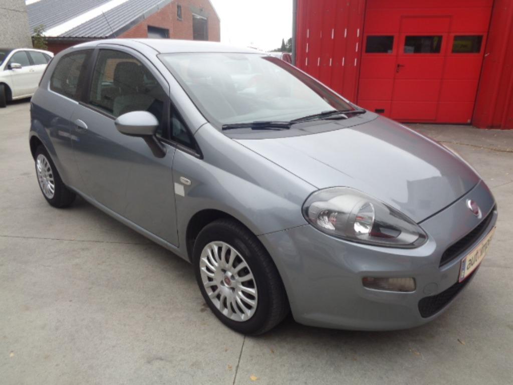 FIAT GRANDE PUNTO 1300D MULTIJET 91000KM EURO5, Auto's, Fiat, Voorwielaandrijving, Euro 5, Stof, 4 cilinders