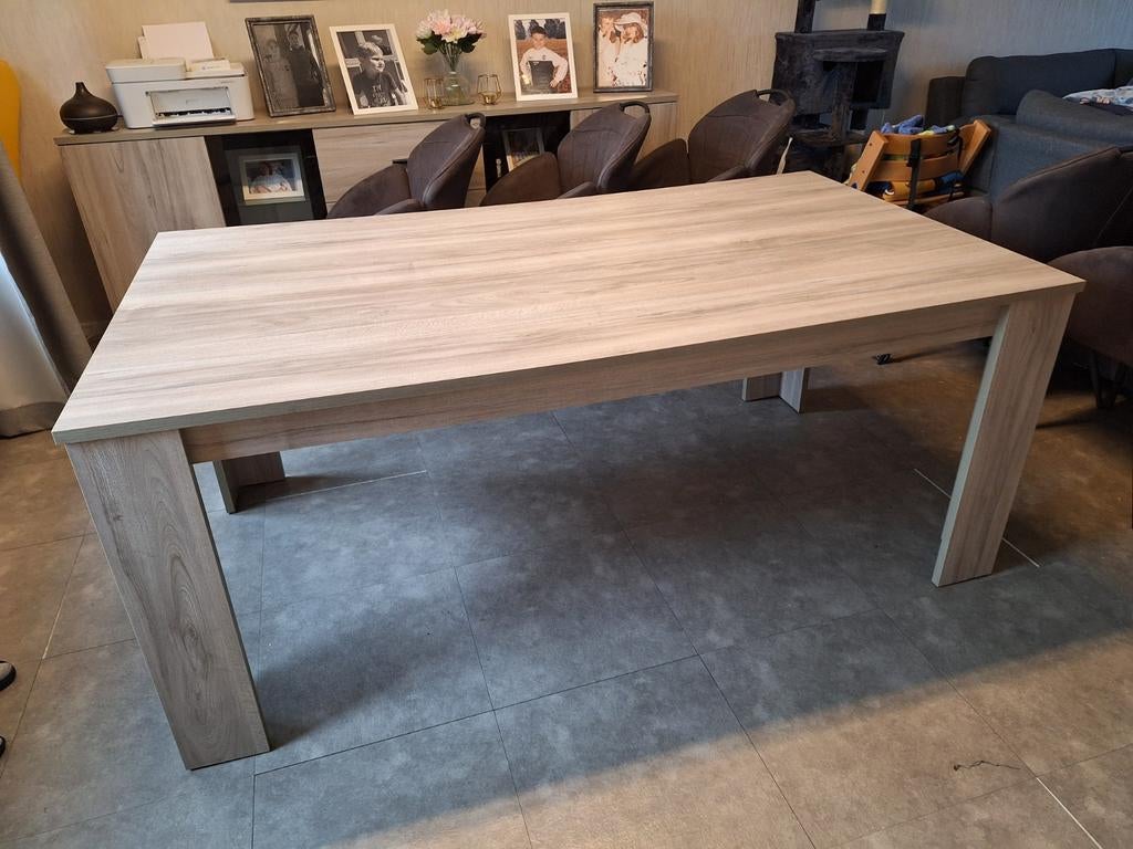 Eettafel- dressoir, Huis en Inrichting, Kasten | Dressoirs, Ophalen