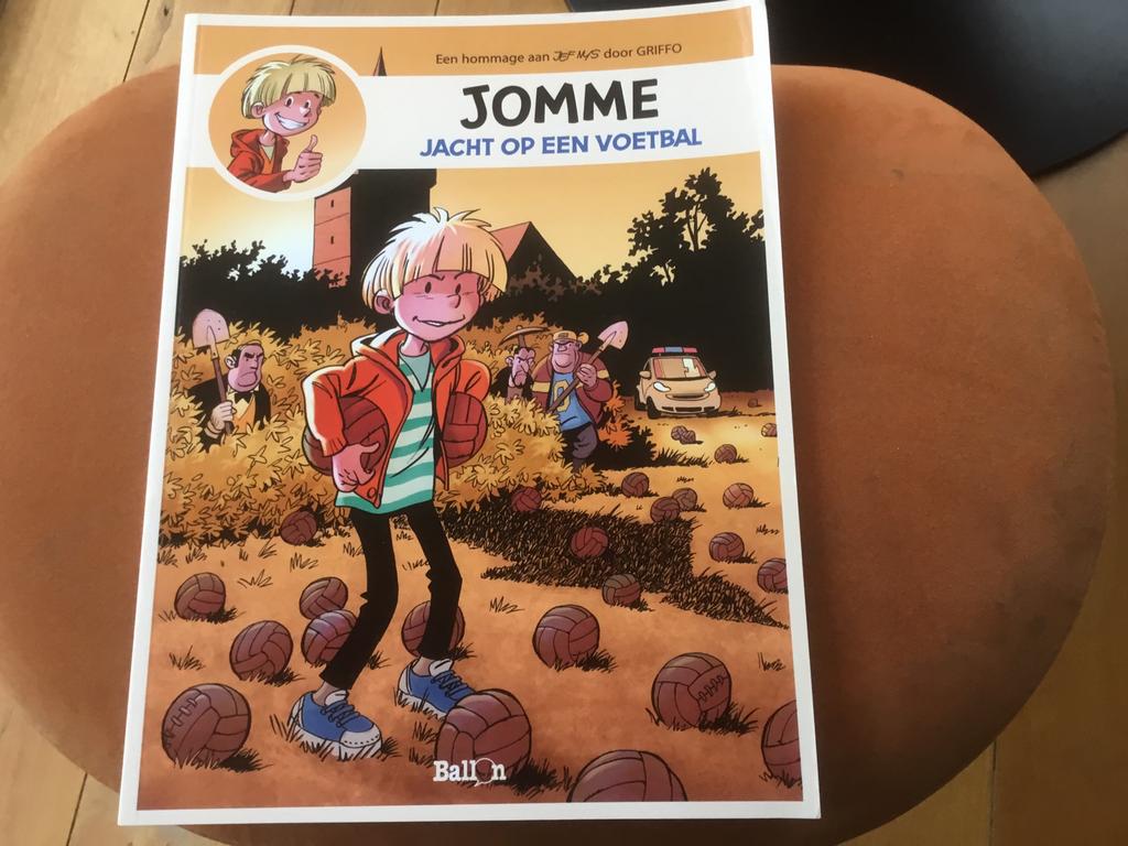 Jomme: Jacht op een voetbal (ST1), Boeken, Stripverhalen, Ophalen of Verzenden, Nieuw