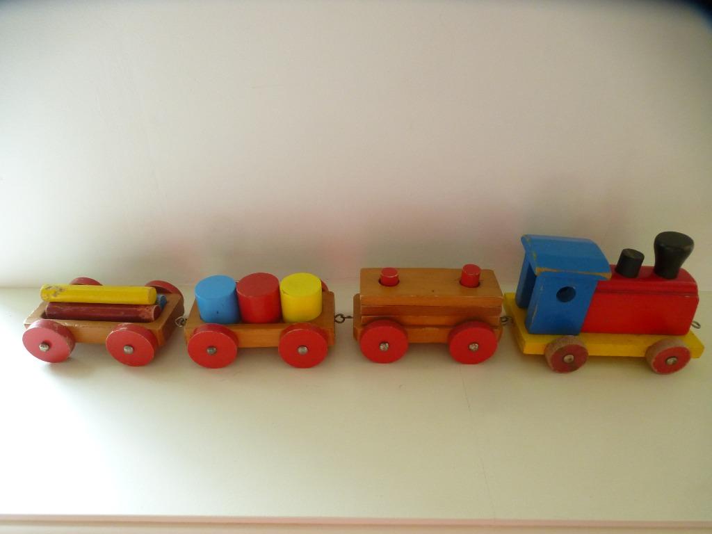 TRAIN EN BOIS avec wagons, Enlèvement ou Envoi, Utilisé, Jouet à Pousser ou Tirer