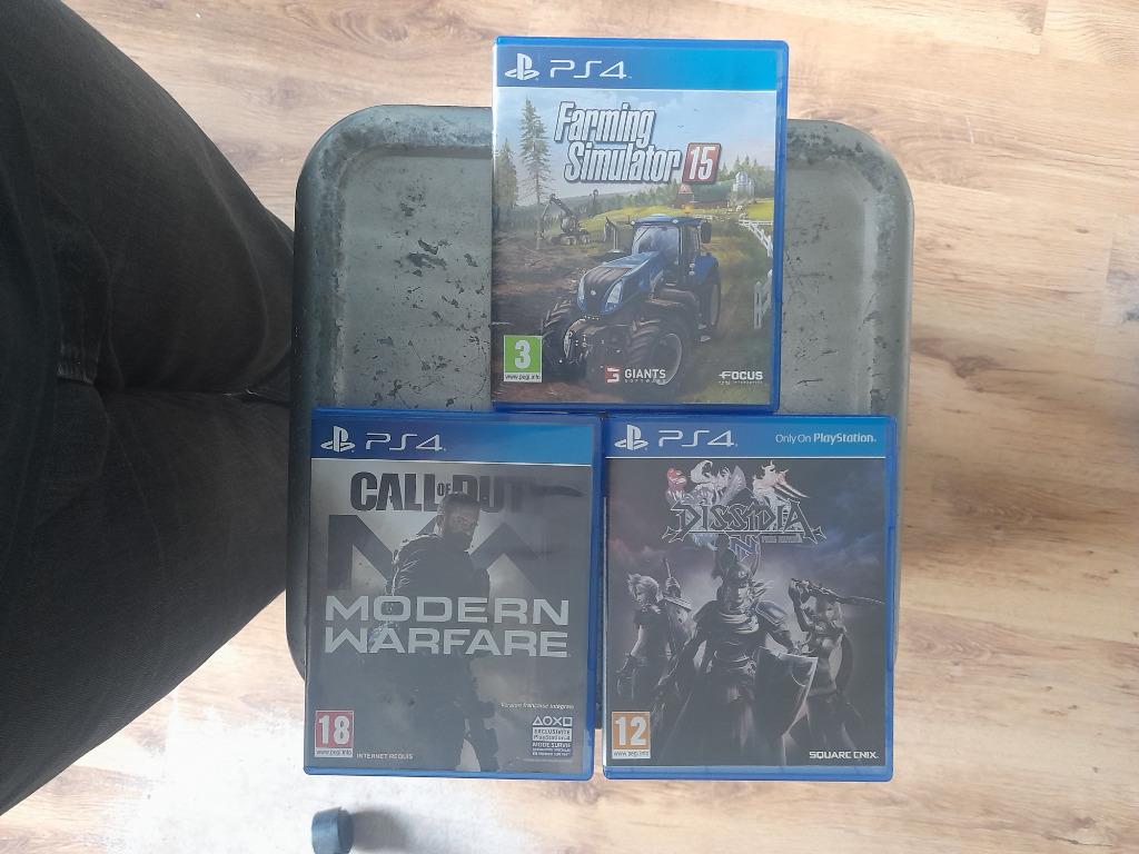 PS4 3 games, Games en Spelcomputers, Games | Sony PlayStation 4, Zo goed als nieuw, 2 spelers, Vanaf 18 jaar, Verzenden