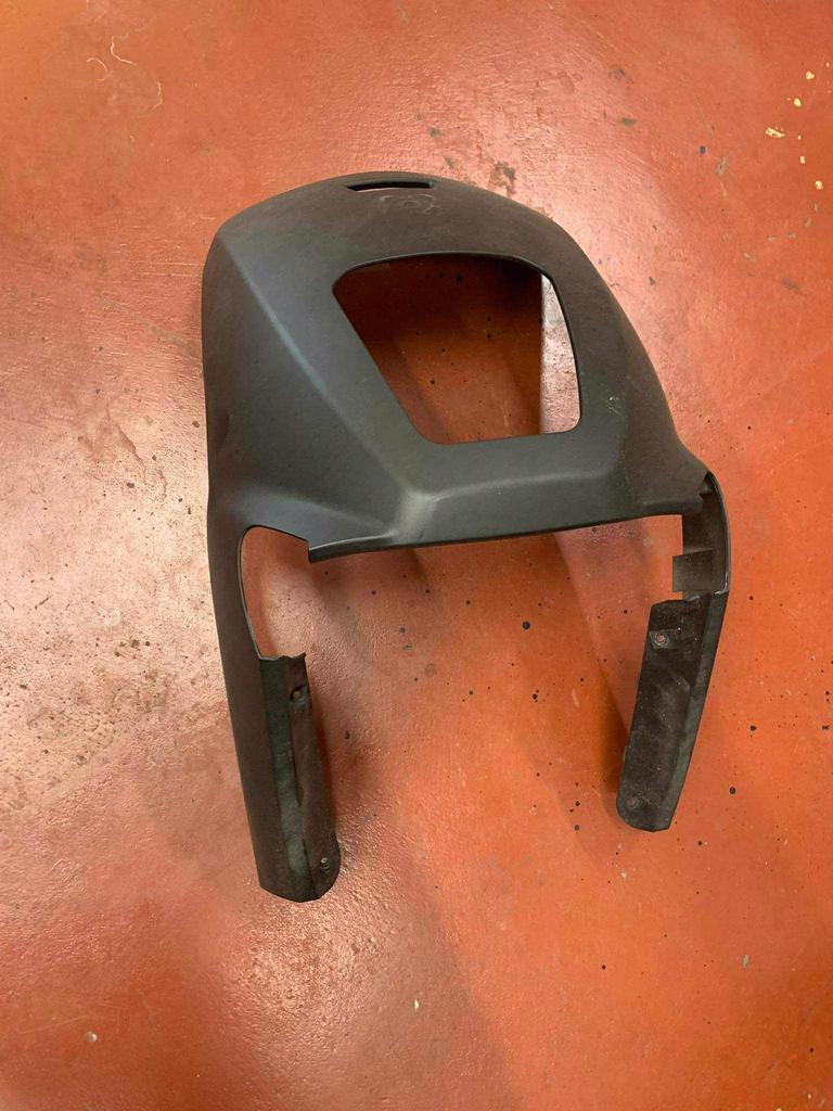 Agm qube voorkap, Ophalen, Zo goed als nieuw, Overige merken