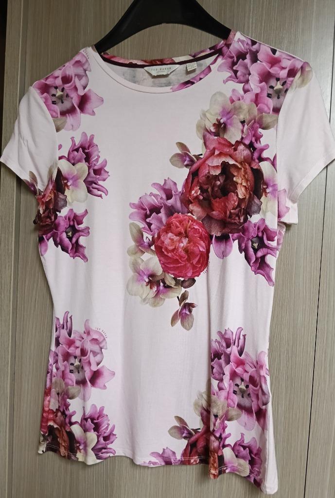 Ted Baker blouse. Als nieuw., Maat 38/40 (M), Ophalen of Verzenden, Zo goed als nieuw, Korte mouw