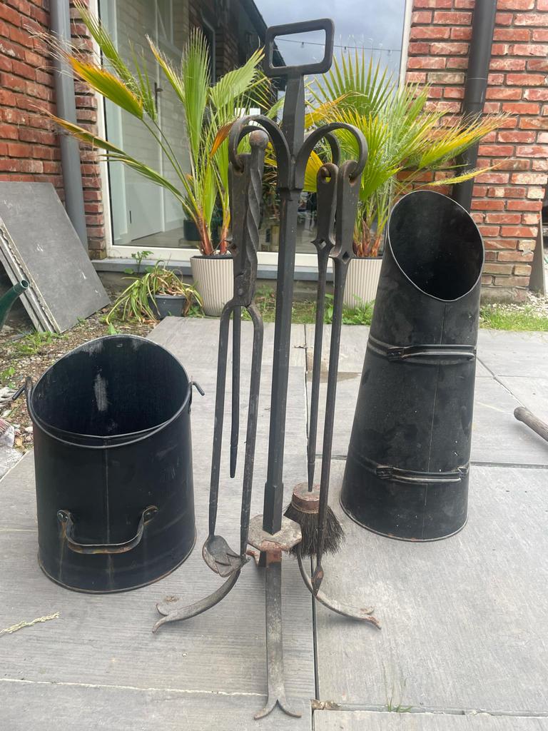 Kachelbenodigdheden, Ophalen