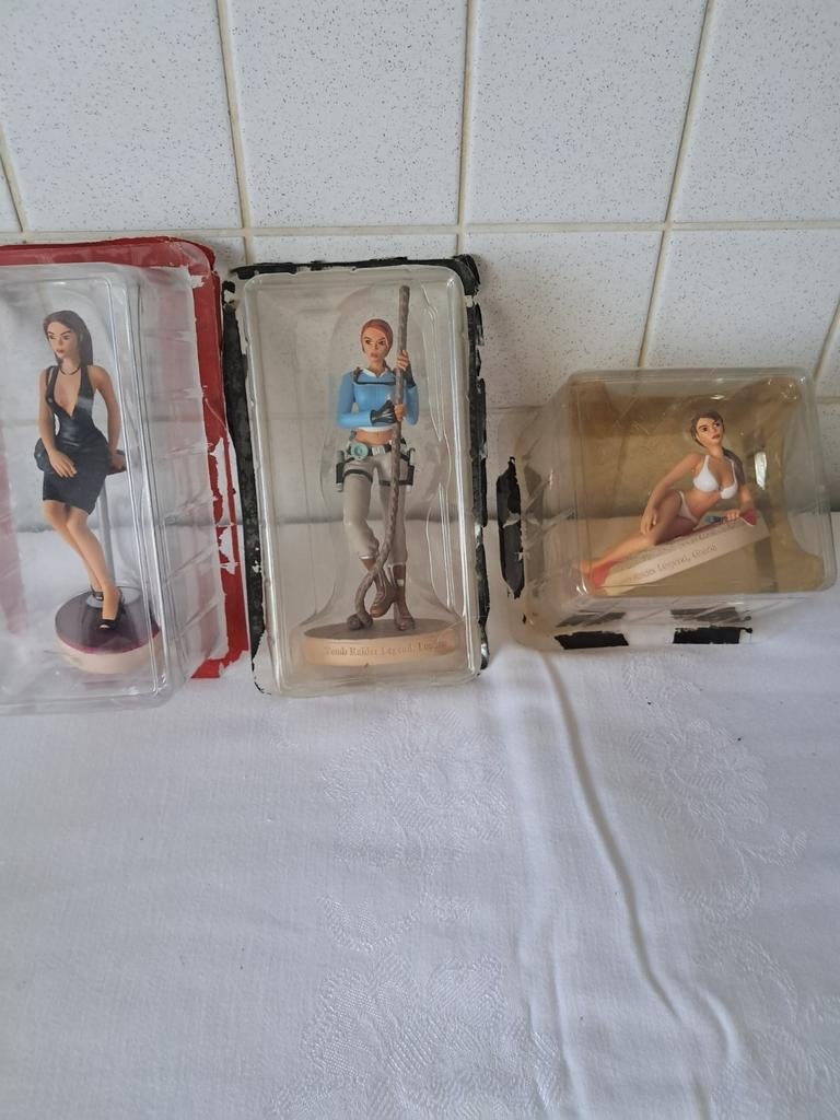 3 figuren uit de Lara Croft-collectie, Verzamelen, Ophalen of Verzenden, Zo goed als nieuw