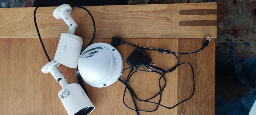 IP camera's Eminent, Ophalen of Verzenden, Gebruikt, Buitencamera