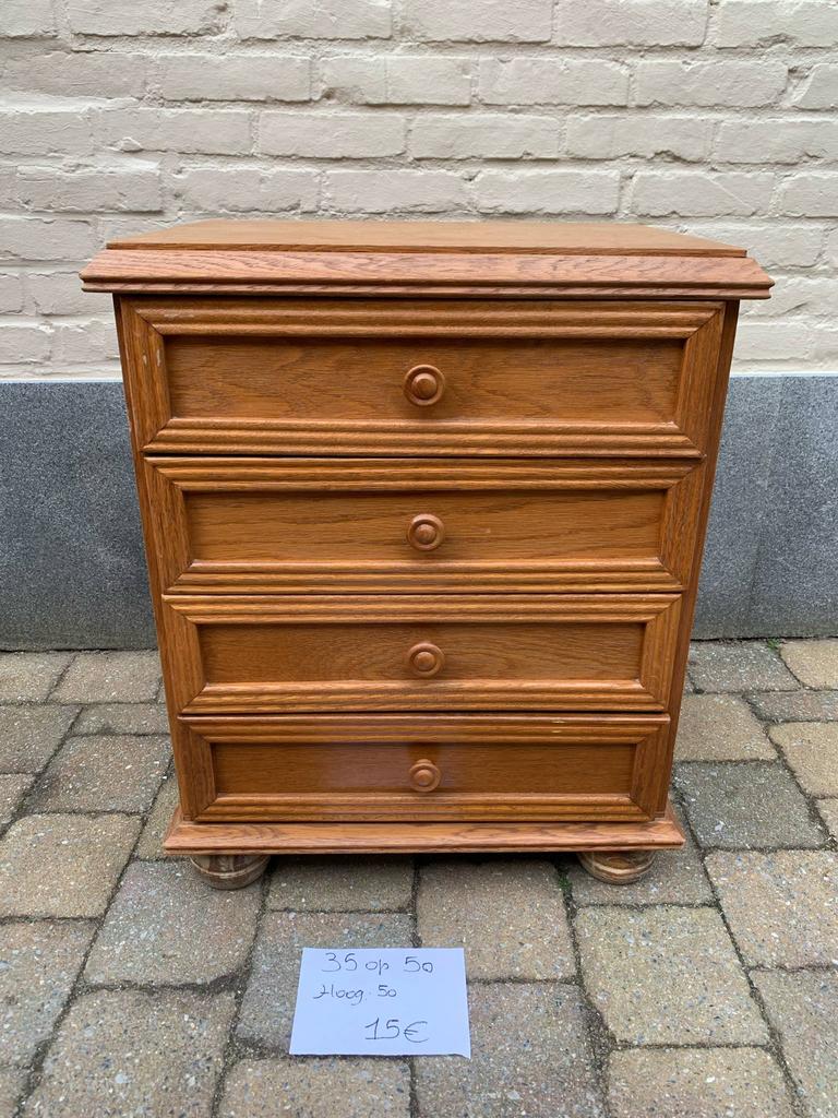 Kleine meubeltjes, Ophalen, Zo goed als nieuw