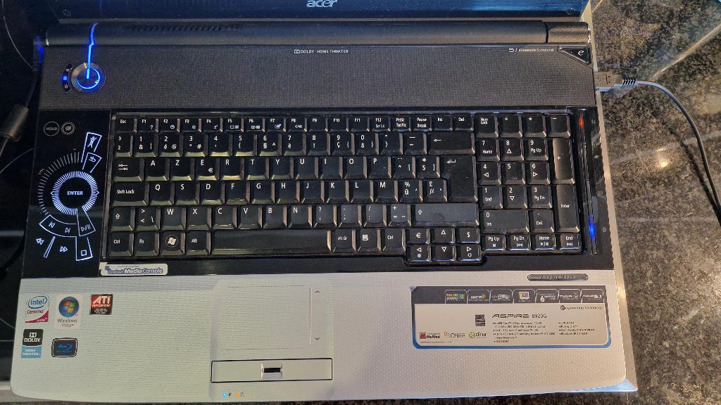 ACER Aspire 8920G 18,4'' pour les pièces ou les passionnés, HDD, Enlèvement ou Envoi, 17 pouces ou plus, 8 GB