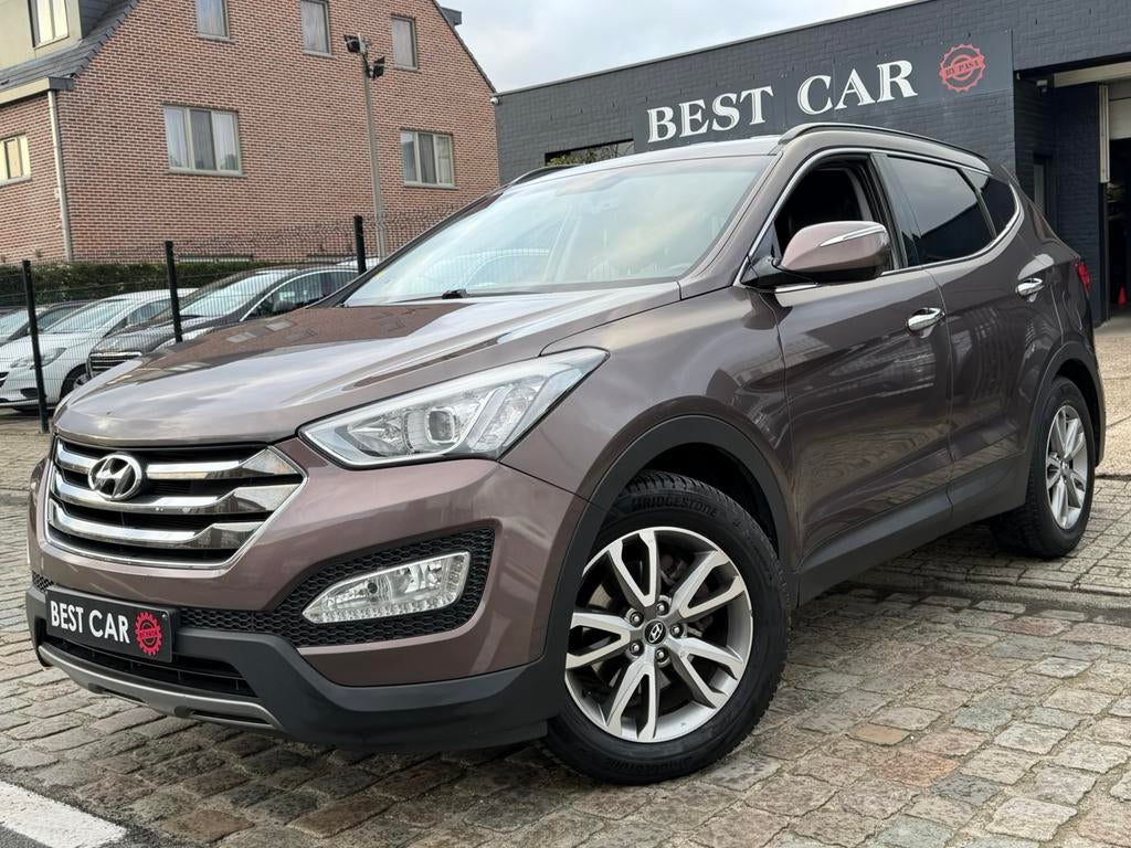 Hyundai Santa Fe 2.0CRDi * Euro6, Auto's, Hyundai, Santa Fe, 4 cilinders, Bruin, Leder