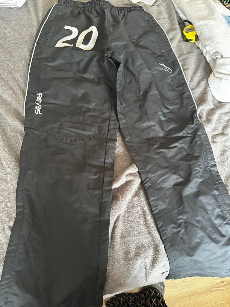 S hockeybroek, Sport en Fitness, Hockey, Ophalen of Verzenden, Zo goed als nieuw, Kleding