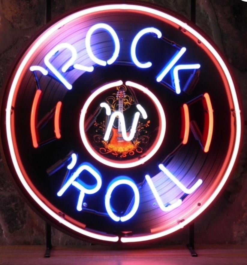 Néon Rock and Roll, Enlèvement