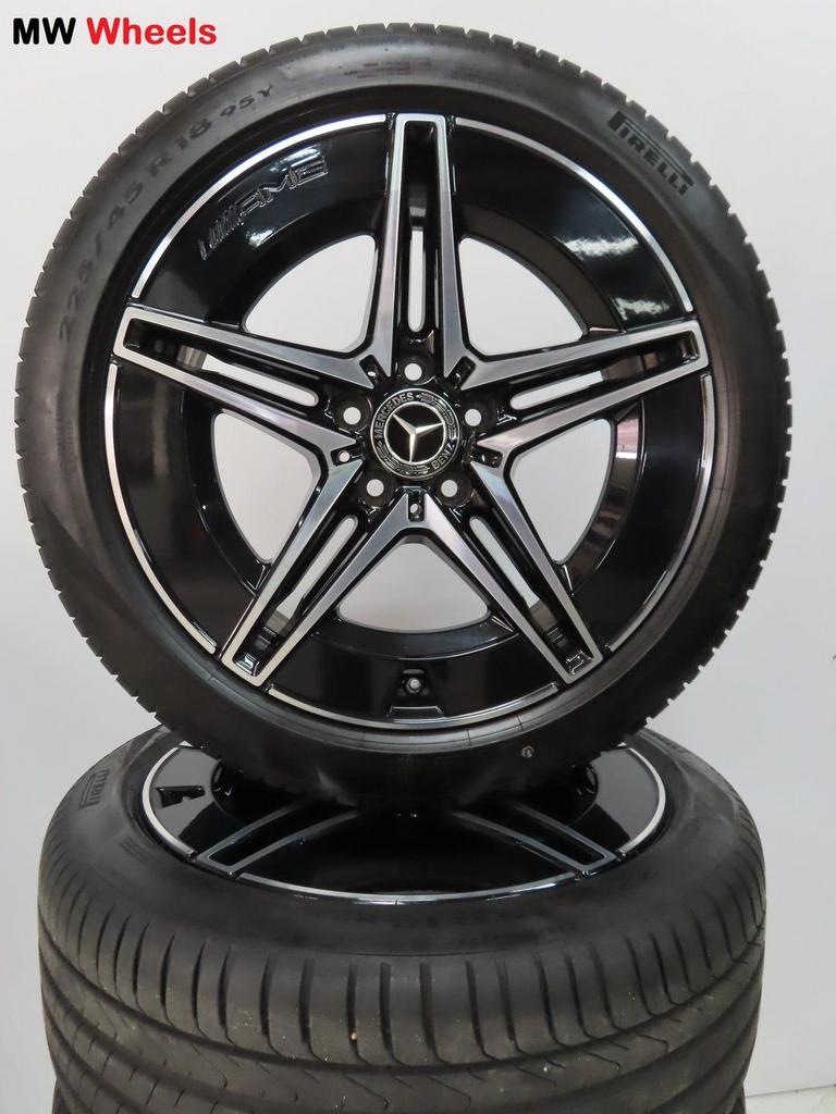 Mercedes C klasse W206 AMG 18 inch velgen met zomerbanden, Auto-onderdelen, Banden en Velgen, 18 inch, Gebruikt, -, -