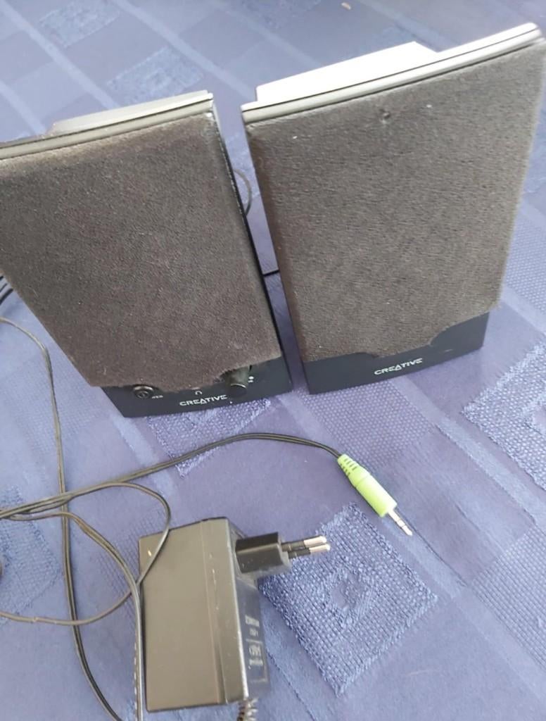 Box voor pc, Computers en Software, Pc speakers, Ophalen, Zo goed als nieuw