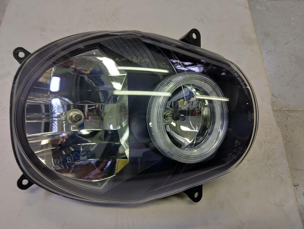 sym gts 125 en sym gts 300 koplamp nieuw, Enlèvement, Neuf