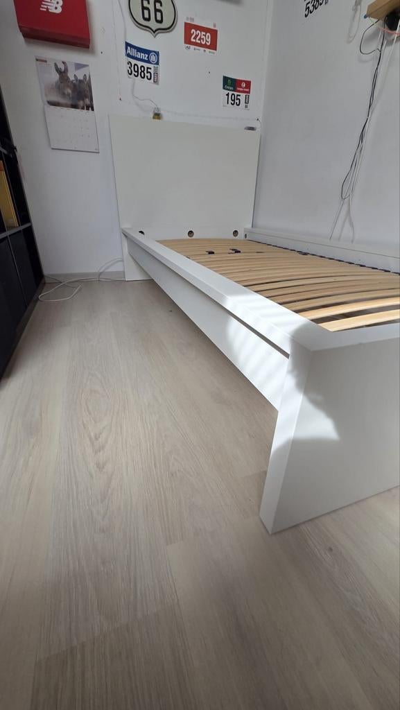 Malm Ikea wit bed 90x200 met goede lattenbodem, Enlèvement