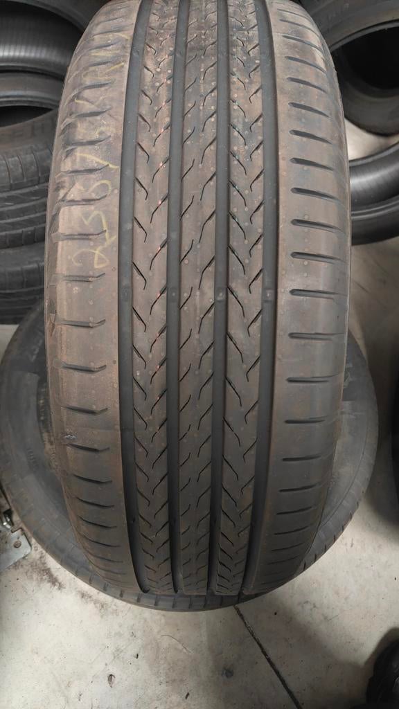235/55 R19 continental 50€ l'unité avec assemblage et équili, Enlèvement