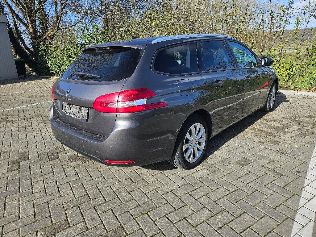 Peugeot 308 1.5 BlueHDi 112.907 KM ACHTERUITRIJCAMERA, Voorwielaandrijving, Stof, 4 cilinders, Zwart