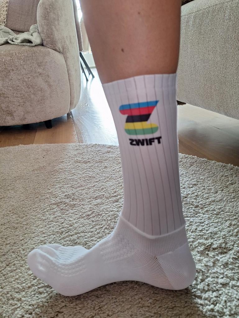 Alpecin Deceuninck Canyon Zwift aero socken MvdP

Direct van, Ophalen, Maat 39 t/m 42