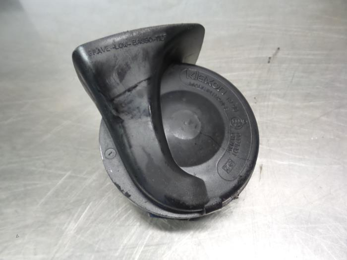 Claxon van een Audi A8 (A8 94-), Gebruikt, -, -, -