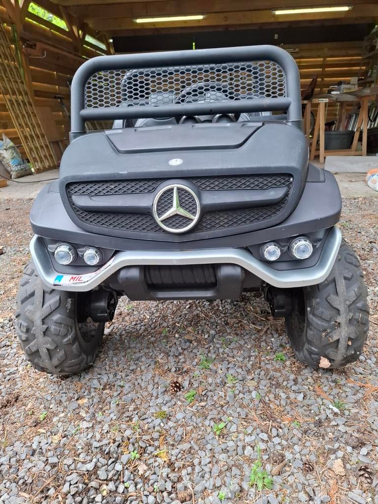 Accuvoertuig mercedes unimog, Enlèvement, Utilisé